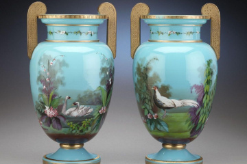 Меня интересует вопрос на счет выставки стеклянных ваз, как правильно оборудовать помещение под выставку? BlogStroiki Вопрос - Ответ Мастера